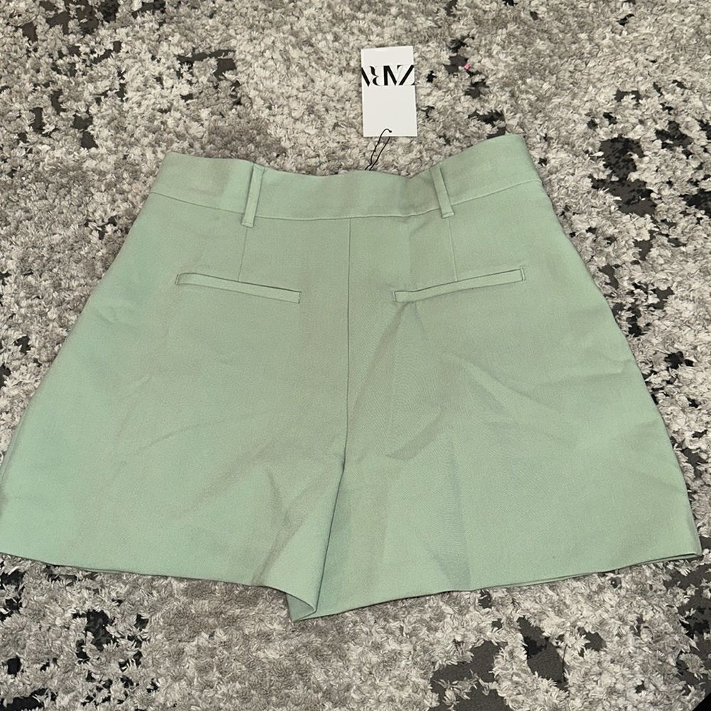 ZARA Light Green High Rise Pleated Shorts NWT Size S XL - Picture 10 of 15